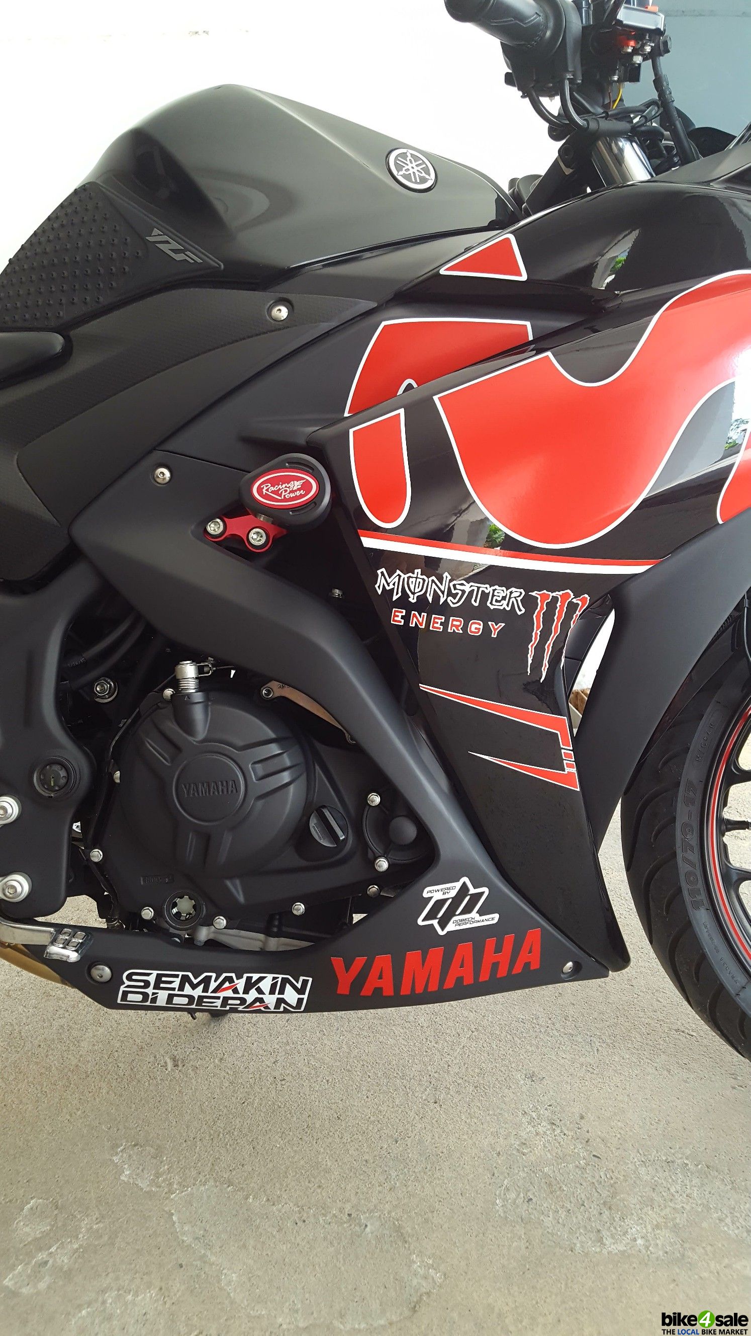 Yamaha Honda YZF 