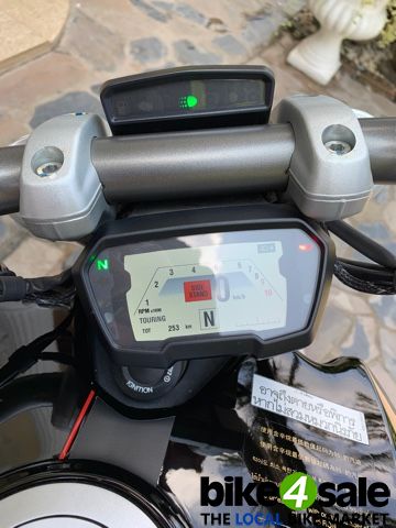 Ducati Diavel 