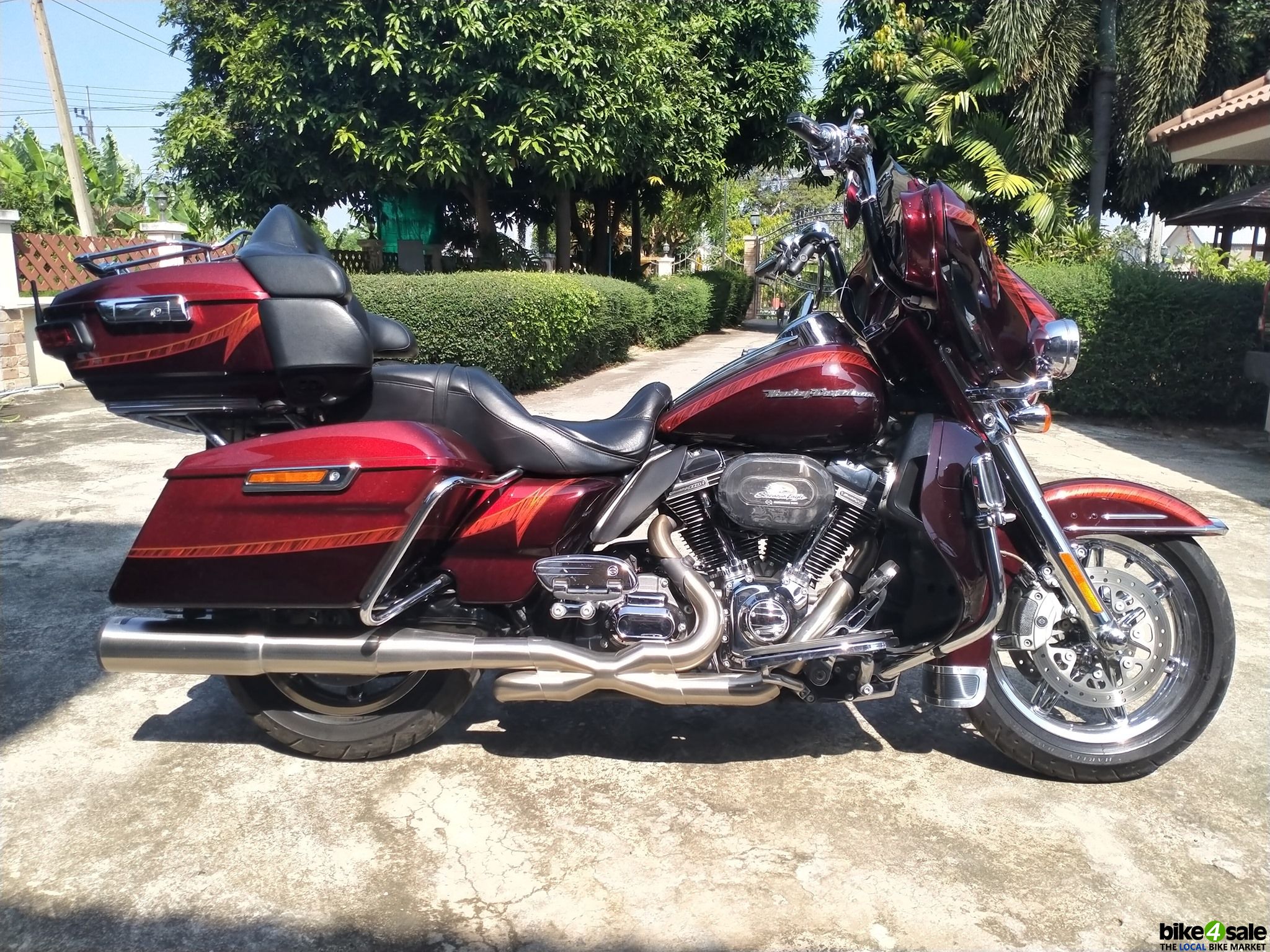 Harley-Davidson CVO (Road Glide Ultra) 