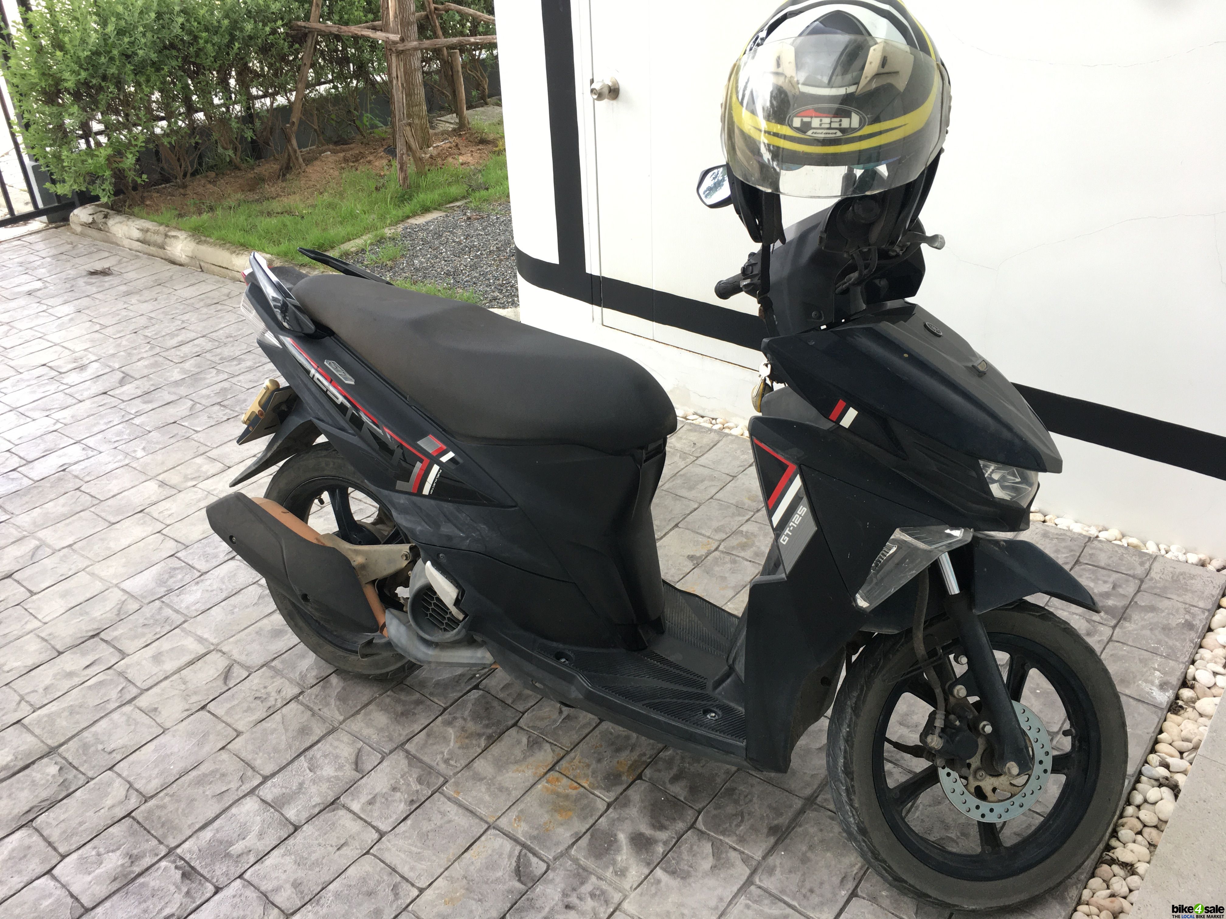 Yamaha GT125 